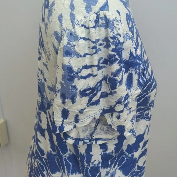 Lularoe olive top - Picture 6 of 7